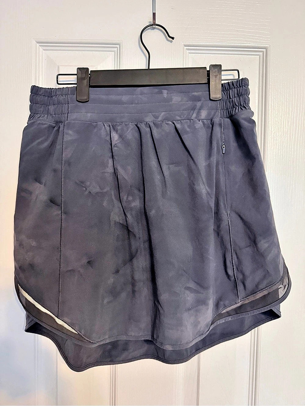 lululemon Hotty Hot Skirt in Gray